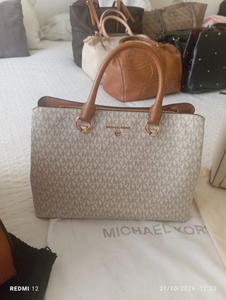 Bolso Michael Kors Beige y Marrón