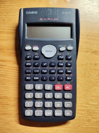 Calcolatrice Scientifica Casio fx-82MS