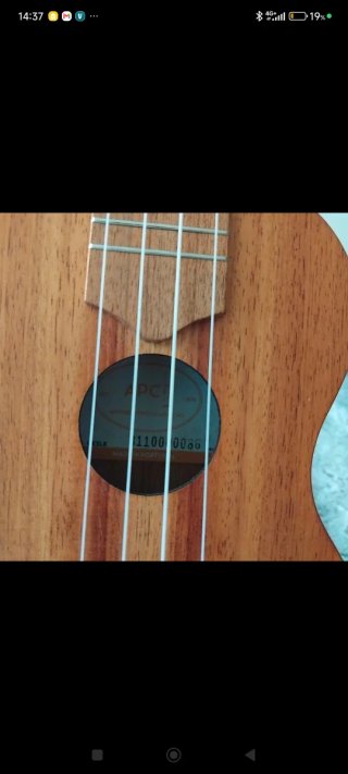 Ukelele artesanal APC Antonio Pinto Carvalho