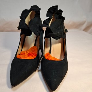 Zapatos de tacón negro Simins