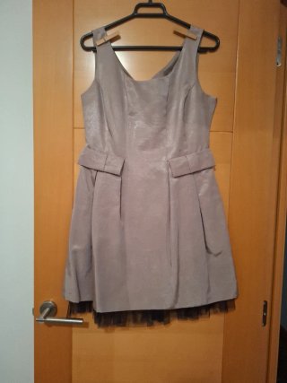 Vestido Adolfo Domínguez Gris
