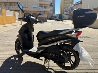 Scooter SYM Symphony ST 200
