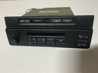 BMW E39 Radio