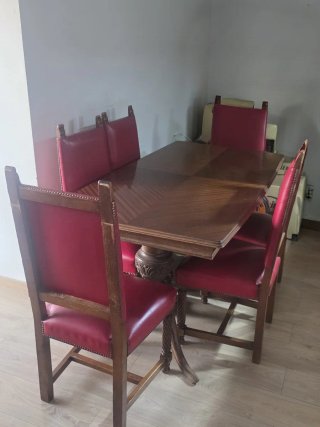 Comedor de Madera con 6 Sillas