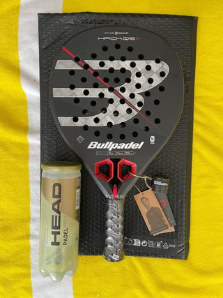 Pala Bullpadel Hack 05 Hybrid Paquito Navarro