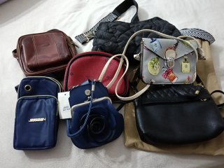 Lote de 7 bolsos de varios tamaños