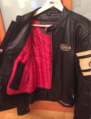 Chaqueta motera de Cuero Bering