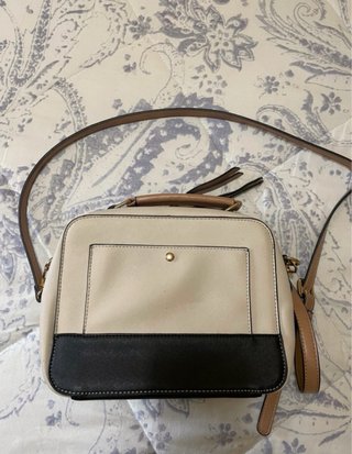 Bolso Parfois Beige y Negro