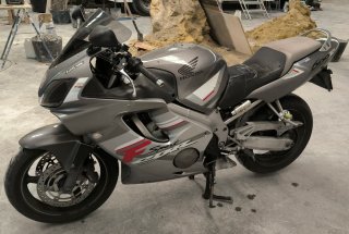 Honda CBR 600 F (2006)