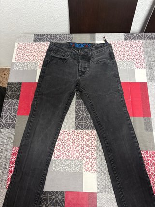 Pantalón vaquero gris de niño
