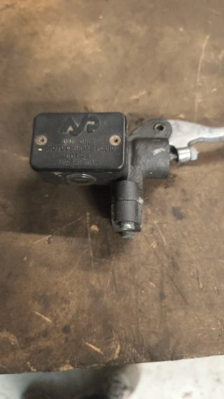 Bombón de freno AJP Derbi fdx
