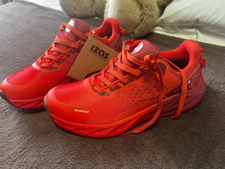 Zapatillas Trekking Izas Rojas