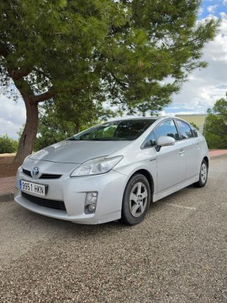 Toyota Prius 2012
