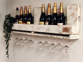 BOTELLEROS VINOTECA BAR ESTANTERIA CHILLPALET