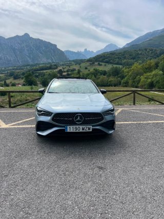 Mercedes-Benz Clase CLA 2025