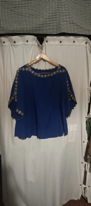 Camisa Azul de Gasa con Bordados Talla 6XL