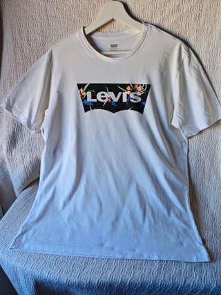 Camiseta Levi's blanca hombre talla M manga corta