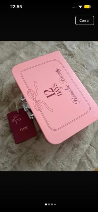 Caja vacia Revolve 12 Days of Beauty