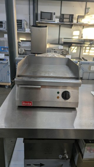 Plancha Eléctrica Banks FTG 40