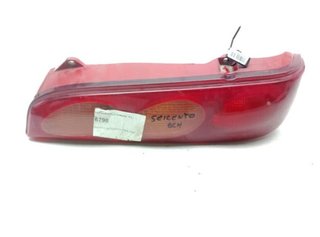Piloto trasero fiat 22602305 39660748 seicento 600
