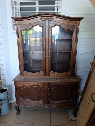 Mueble Francés de Madera