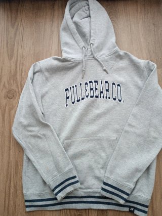 Sudadera con capucha Pull&Bear gris