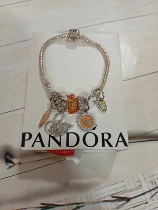 Pulsera Pandora con Charms