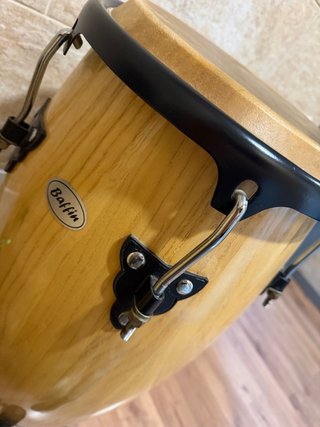 Conga Baffin de Madera