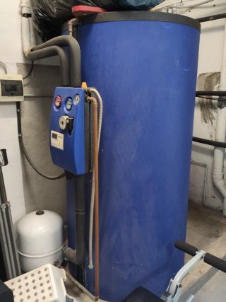 Depósito Acumulador de Agua Caliente