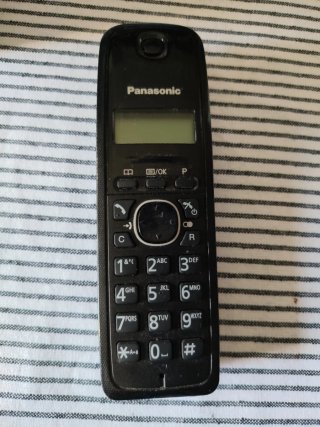 Teléfono Inalámbrico Panasonic KX-TG1611