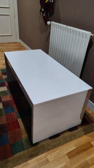 Mesa de centro elevable blanca