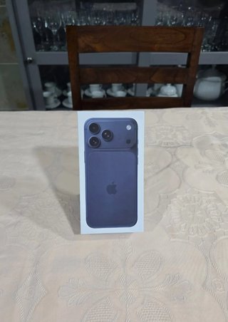 Scatola iPhone 17 Pro Max Blu