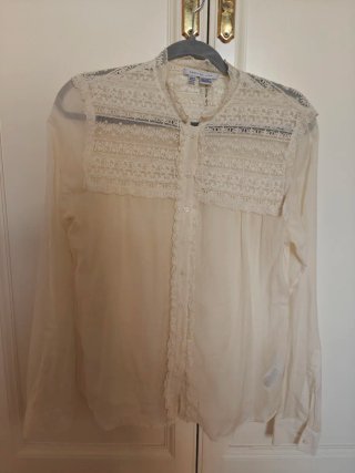 Camisa romántica Zara beige