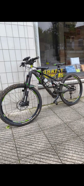 Bicicleta de Montaña Trek Remedy.