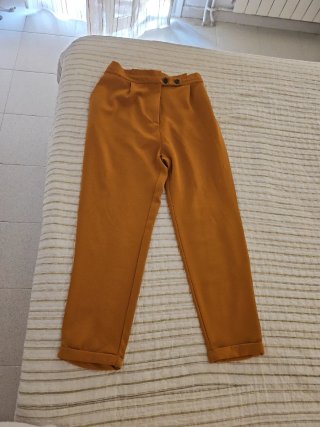 Pantalón Pull&Bear Amarillo sin estrenar