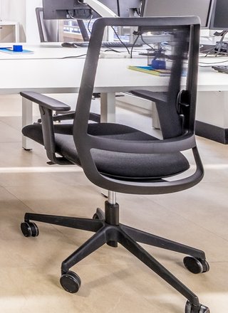 Silla de Oficina Ergonómica Negra
