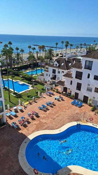 Piso en venta en Puerto de la Duquesa en Manilva