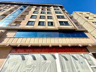 Local comercial en alquiler en Salgueira - O Castaño en Vigo