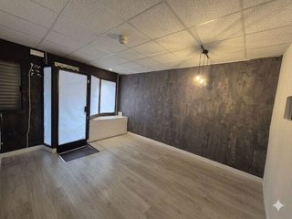 Local comercial en venta en Can Clota en Esplugues de Llobregat