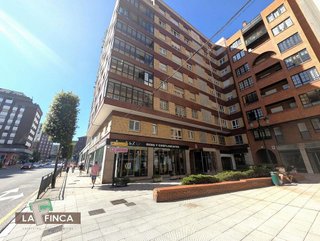 Garaje en venta en Milán - Pumarín - Teatinos en Oviedo