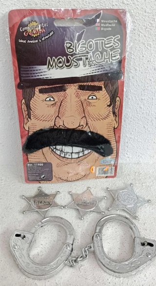Set Disfraz Sheriff con Bigote y Esposas