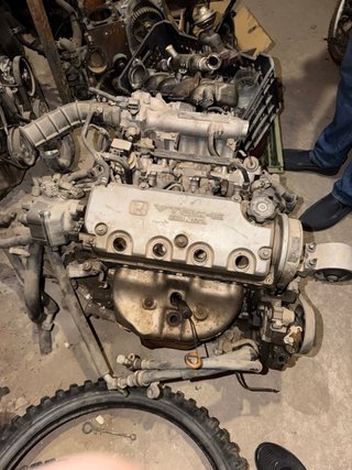 Motor Honda Civic VTEC-E y despiece