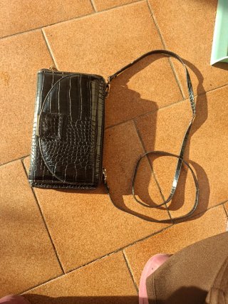 Bolso Cartera Negro Parfois