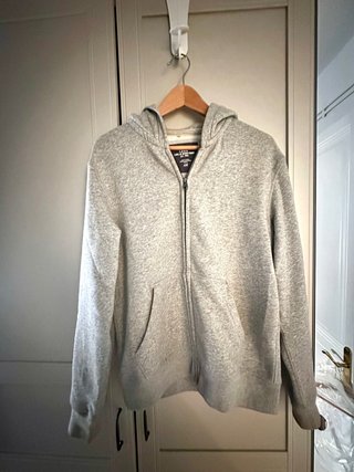 Sudadera Gris con Capucha y Cremallera H&M