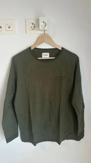 Camiseta Pull&Bear verde militar manga larga L