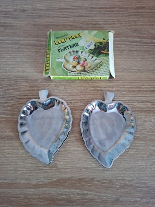 Set de 2 Bandejitas Vintage con Forma de Hoja