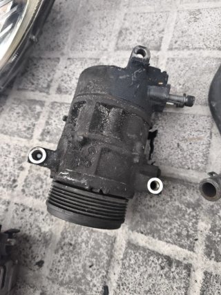 Compresor de aire acondicionado BMW 118d