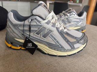 Zapatillas New Balance 1906R