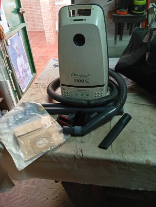 Aspiradora Moulinex Compact 1100 SL
