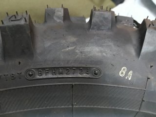 Neumático de Moto para Terreno Off-Road